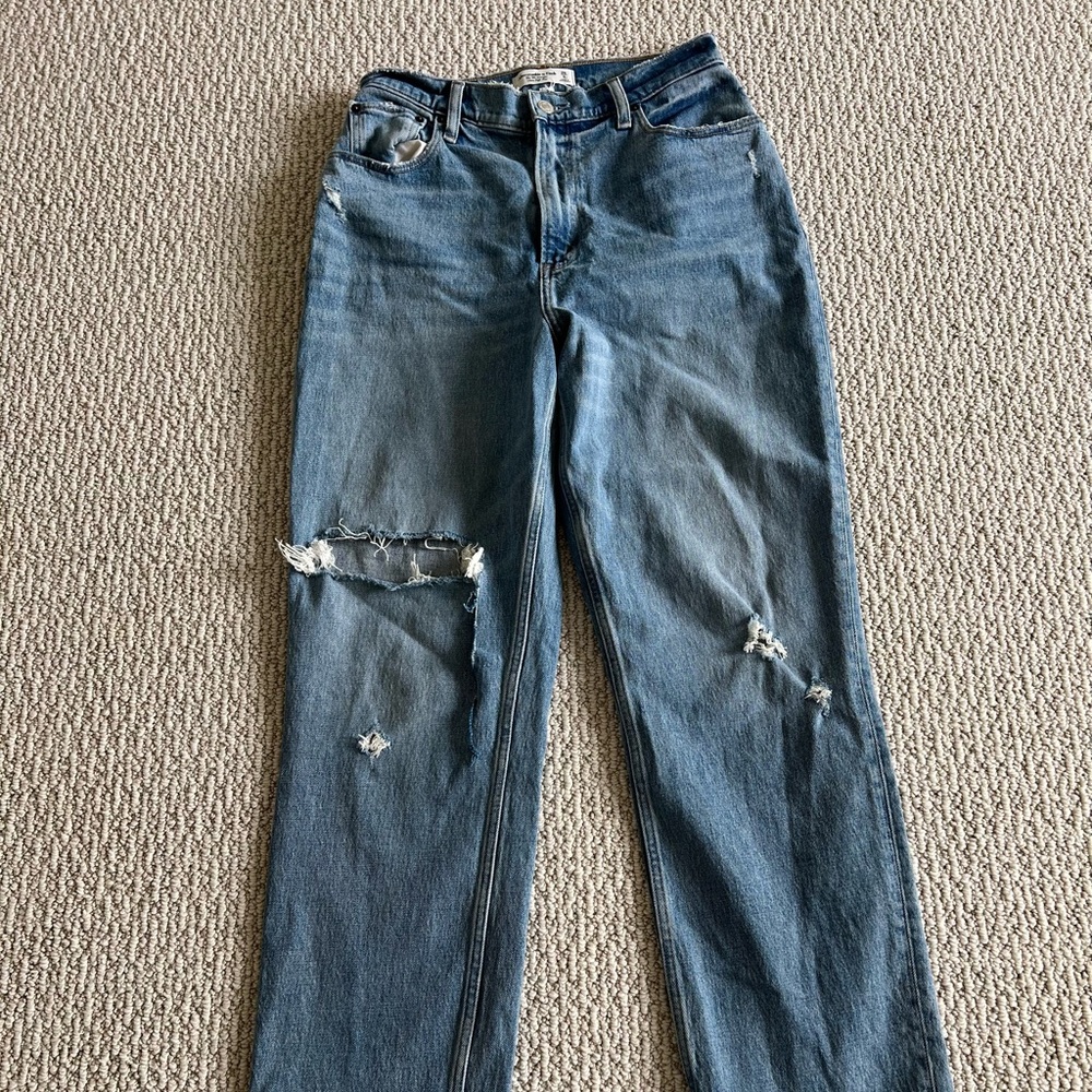Abercrombie and fitch 90’s ultra high rise jean